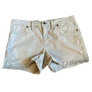 Women’s Carve Designs Light Green Shorts Size 6